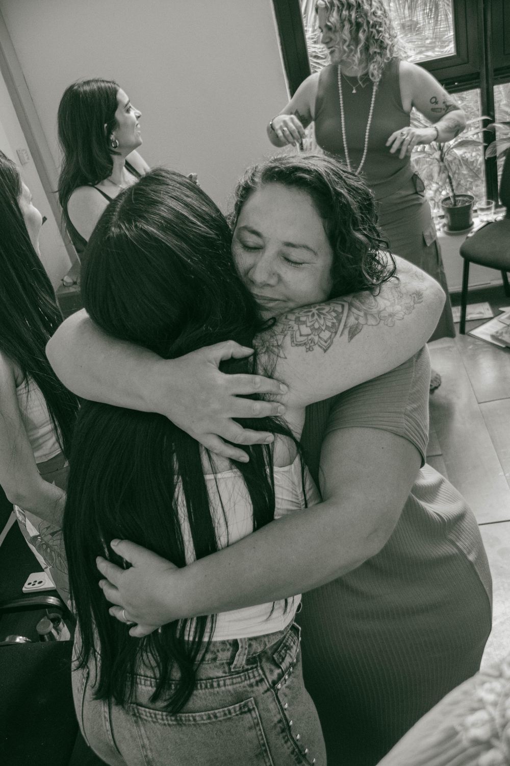 Abrazo en sesión de constelaciones